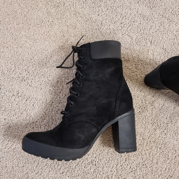 Timberland Snow Boots - Picture 6 of 9